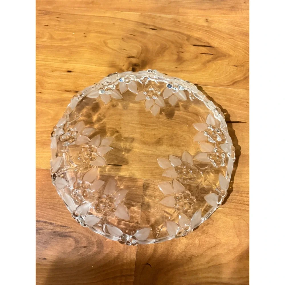Mikasa Spring Crest Frosted Crystal Floral Round Serving Platter 12.5 Inch